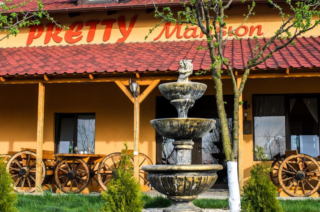 Pretty Mansion Hotel Homorog Esterno foto